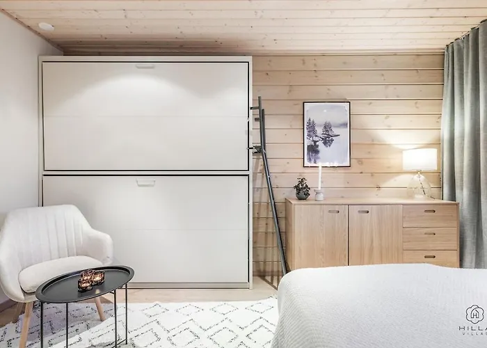 Center Alpine By Hilla Levi