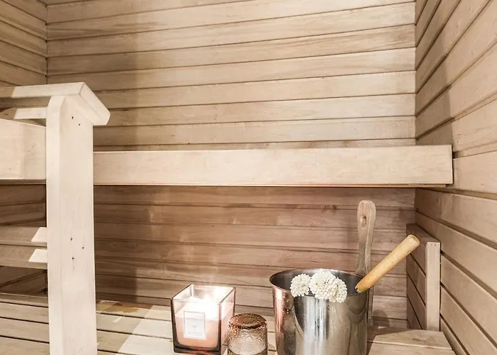 Center Alpine By Hilla * Levi