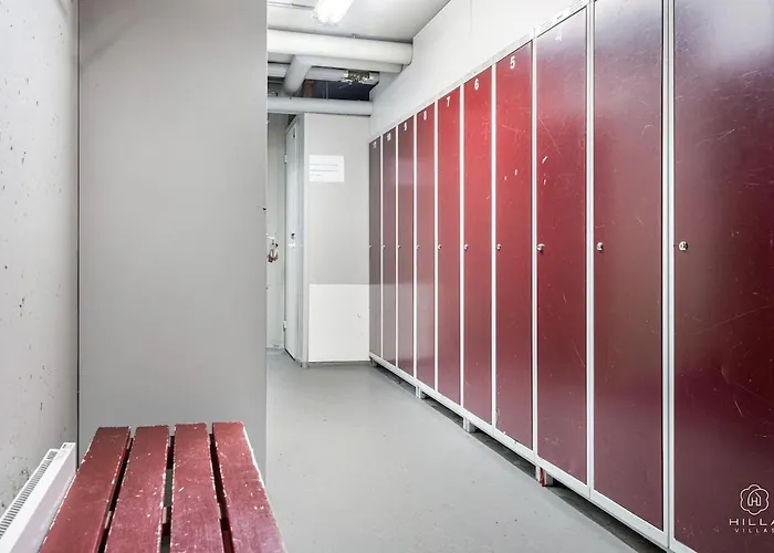 Center Alpine By Hilla * Levi