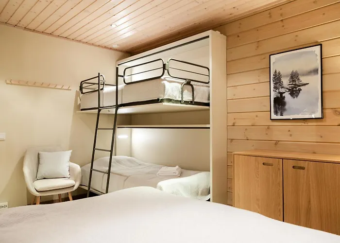 Center Alpine By Hilla